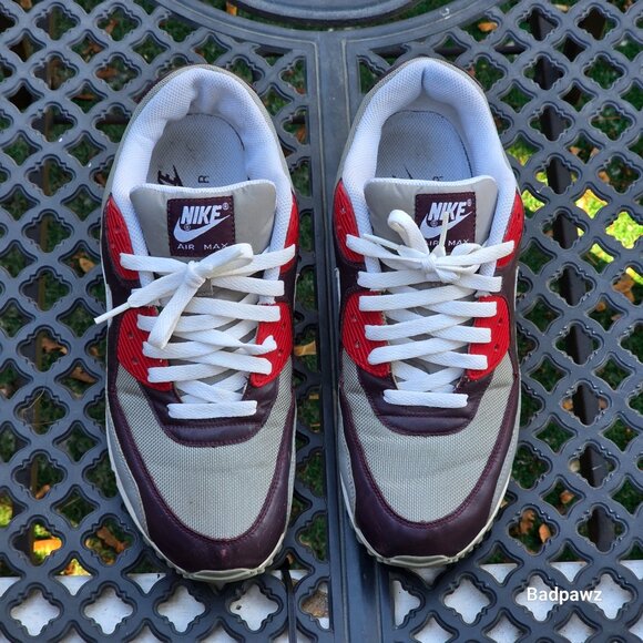 ❤️️SOLD!!!❤️ Men’s 11  Nike Air Max 90 ‘Team Red’ Running Shoes 325018-604 - Picture 6 of 8